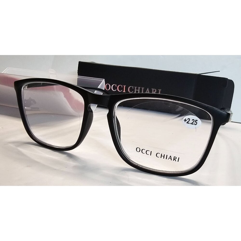 Occi Chiari Black Reading Glasses +2.25 Diopter With Case & Accessories